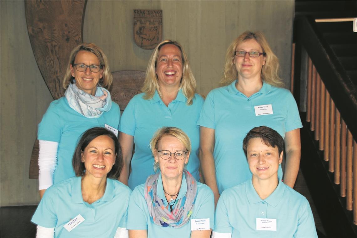 Basarteam Hohnweiler macht Schluss Haben sich schweren Herzens entschieden, keinen weiteren Basar mehr zu organisieren (hinten, von links): Sandra Kronmüller, Sandra Aufrecht und Sandra Gutermuth sowie (vorne, von links) Christine Heller, Inge Krissun und Lenka Braun.