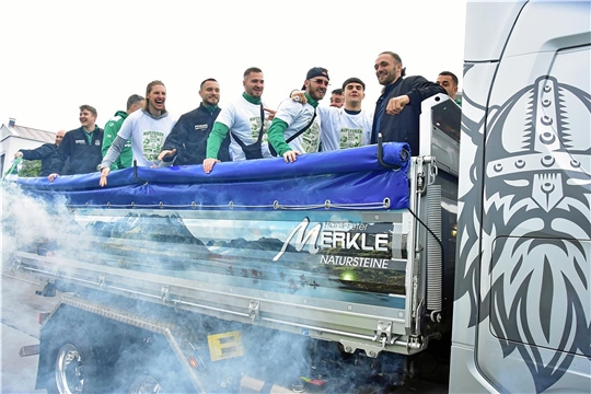 HC Oppenweiler/Backnang, Empfang des Aufsteigers in die 2. Handball-Bundesliga beim Hauptsponsor Murrelektronik.