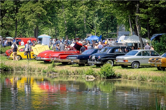 13. Oldtimerpräsentation im Schloßpark Oppenweiler