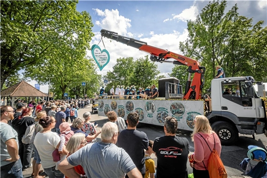 // Höhepunkt der Heimattage Althütte: Der Festumzug am Sonntag den 14.6.2026 durch die Ortsmitte von Althütte