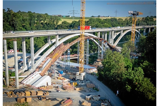 Betonarbeiten am zweiten Murrtalviadukt in Backnang