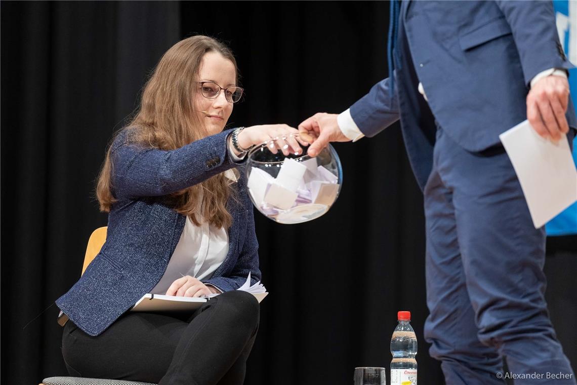 // BKZ-Wahlpodium, Bürgermeisterwahlen in Weissach im Tal, Podiumsveranstaltung....