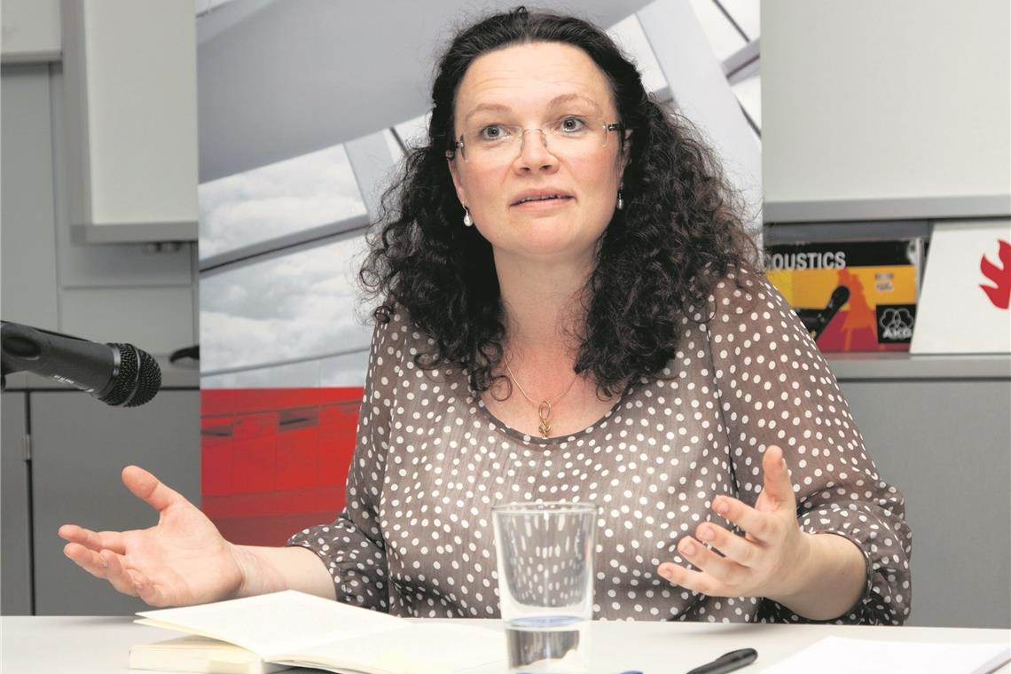 „Die SPD leidet unter der GroKo“ Die bisherige Parteivorsitzende und Fraktionschefin der SPD, Andrea Nahles, bei einem Besuch vor vielen Jahren in Backnang. Damals war sie noch SPD-Generalsekretärin. Nach ihrem Rücktritt nun einige Statements von Genossen aus Backnang und Umgebung. Foto: J. Fiedler