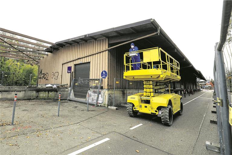 Abbruch des Backnanger Güterschuppens hat begonnen