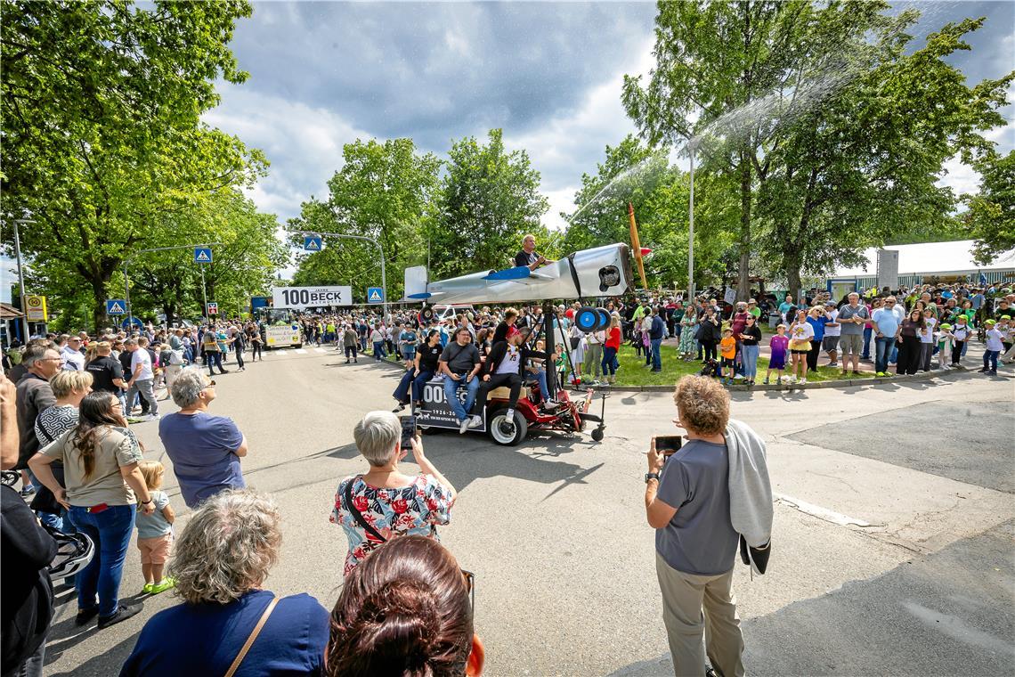 // Höhepunkt der Heimattage Althütte: Der Festumzug am Sonntag den 14.6.2026 dur...