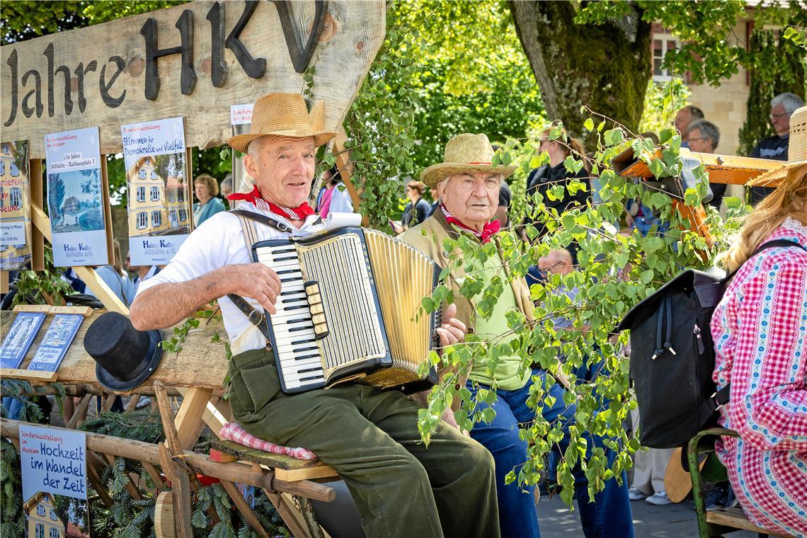 // Höhepunkt der Heimattage Althütte: Der Festumzug am Sonntag den 14.6.2026 dur...