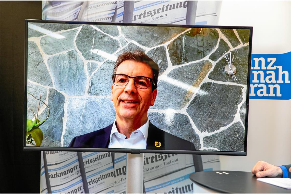 Den Kandidaten auf den Zahn gefühlt Karl Ostfalk