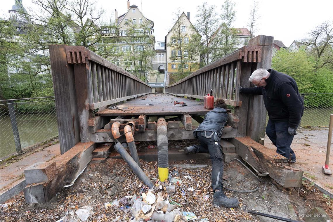 // Rückbau/Abriss des Murrstegs am 18.4.2024