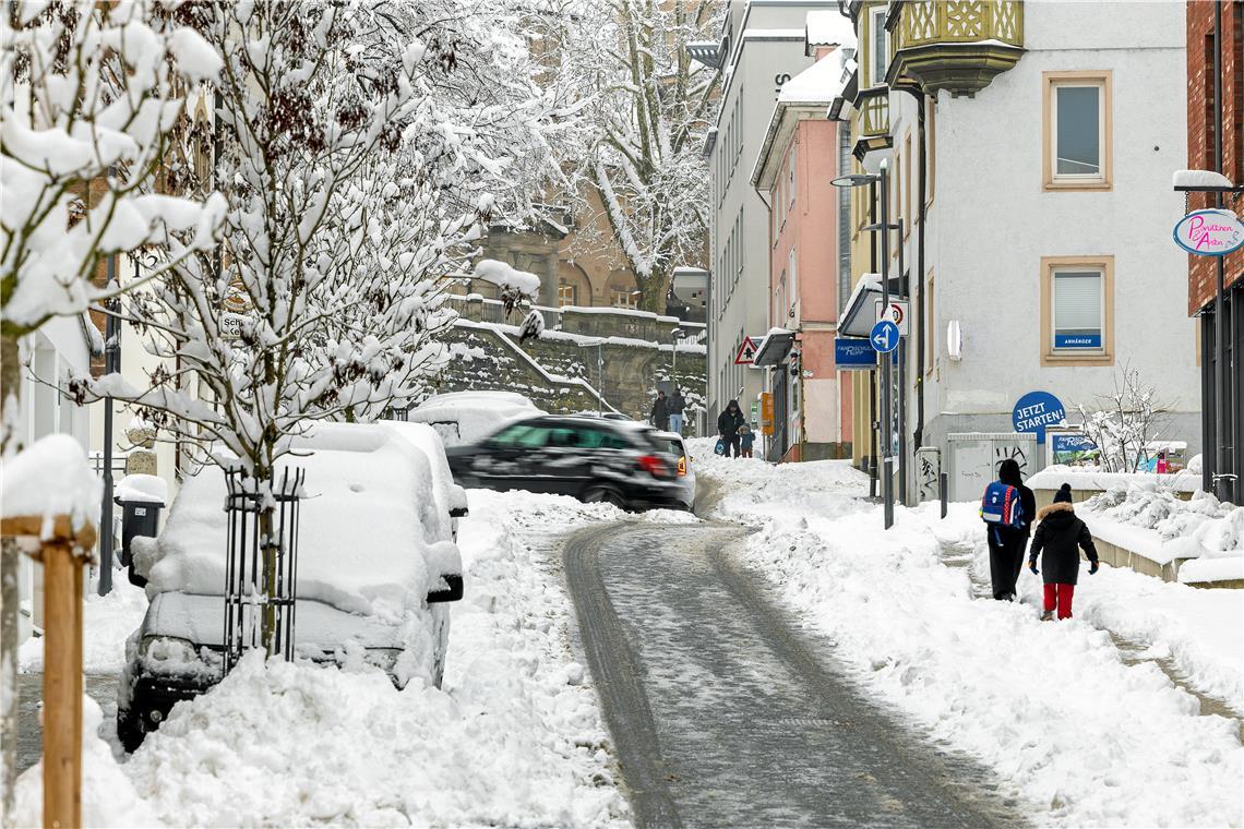 // über Nacht 20cm Neuschnee in Backnang, 26.01.2026
