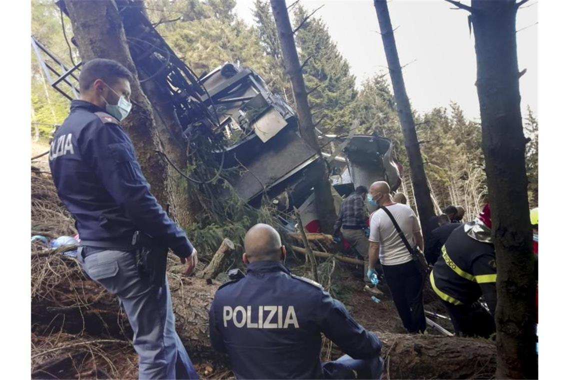 14 Tote bei Seilbahnunglück in Italien 13 Menschen sind bei dem Unglück ums Leben gekommen. Foto: Uncredited/Italian Police/AP/dpa