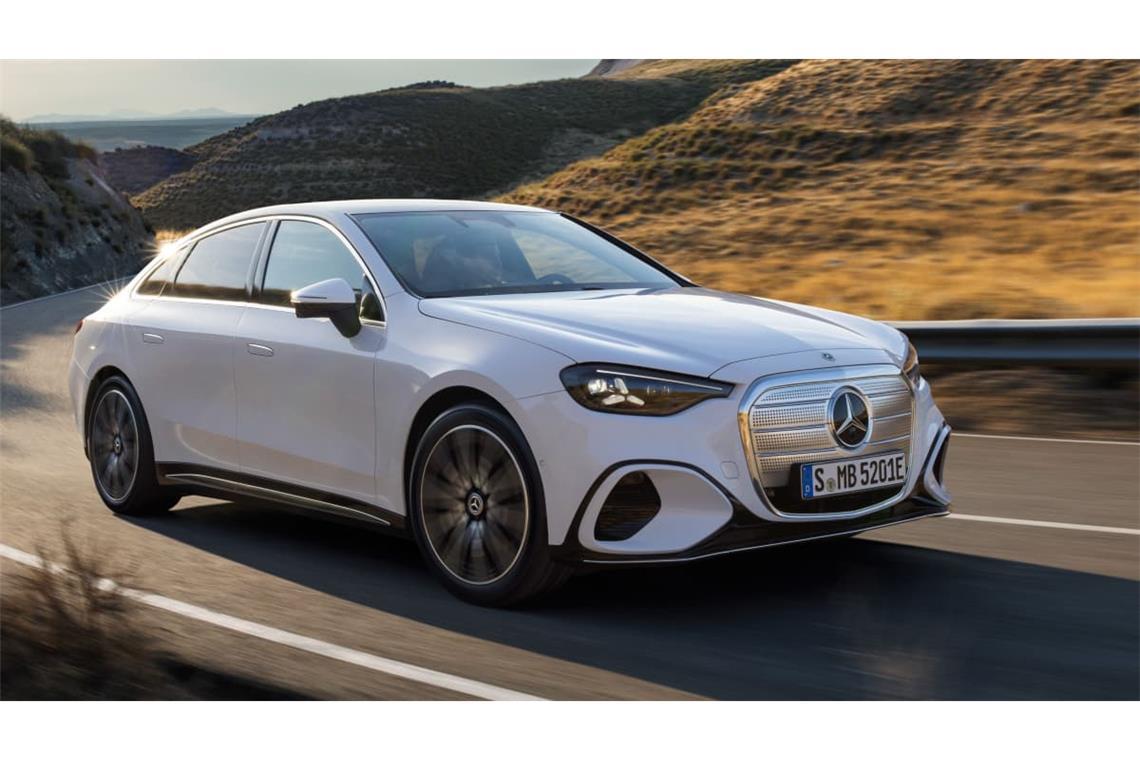 13 Zentimeter mehr als ihr Verbrenner-Vorgänger misst die elektrische C-Klasse von Mercedes. Dafür wird es diese Variante nicht mehr als Kombi geben.