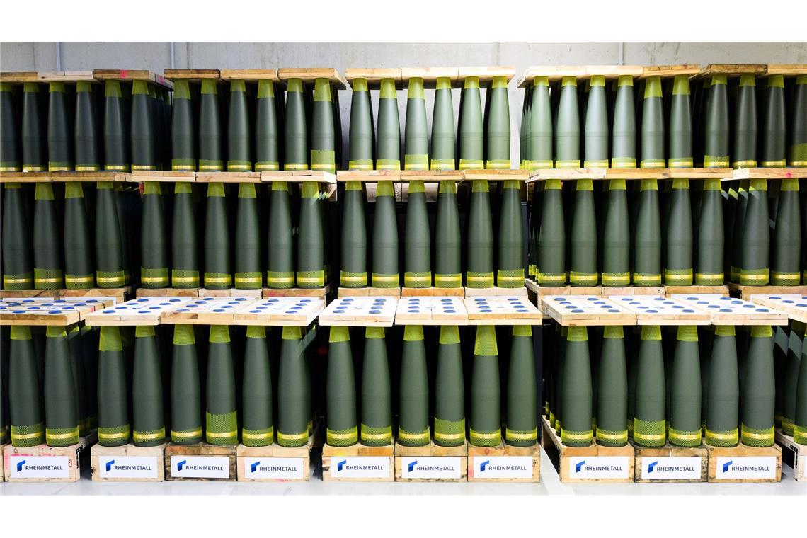 155-Millimeter-Granaten in einem Rheinmetall-Werk.