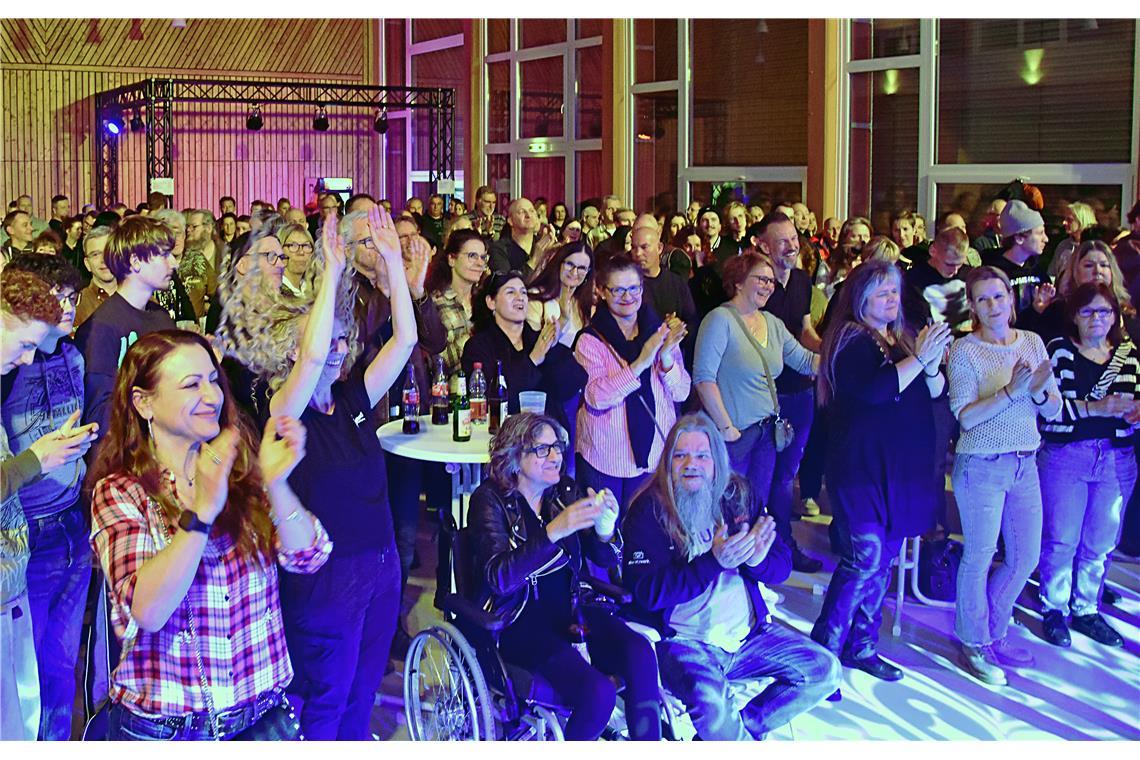 2. WINTER ROCK NIGHT in Althütte" mit den Bands JuxRock und Friendly Elf. SK