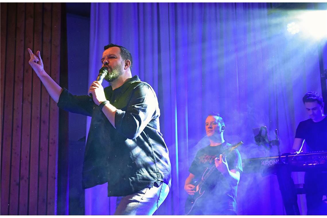 2. WINTER ROCK NIGHT in Althütte" mit den Bands JuxRock und Friendly Elf. SK