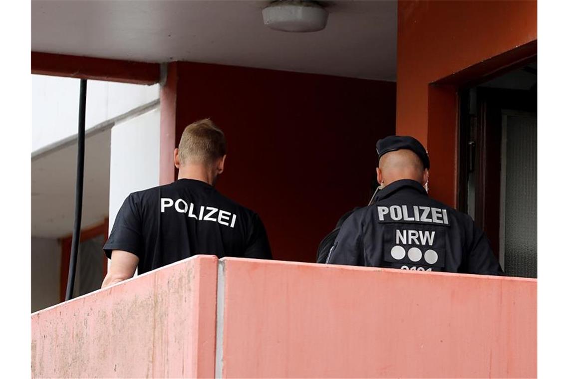 Auslands-Hinweise durchkreuzten viele Anschlagspläne 2018 wurde nach einem Hinweis in Köln-Chorweiler ein Paar festgenommen, das ein Attentat mit Rizin geplant hatte. Foto: Oliver Berg/dpa