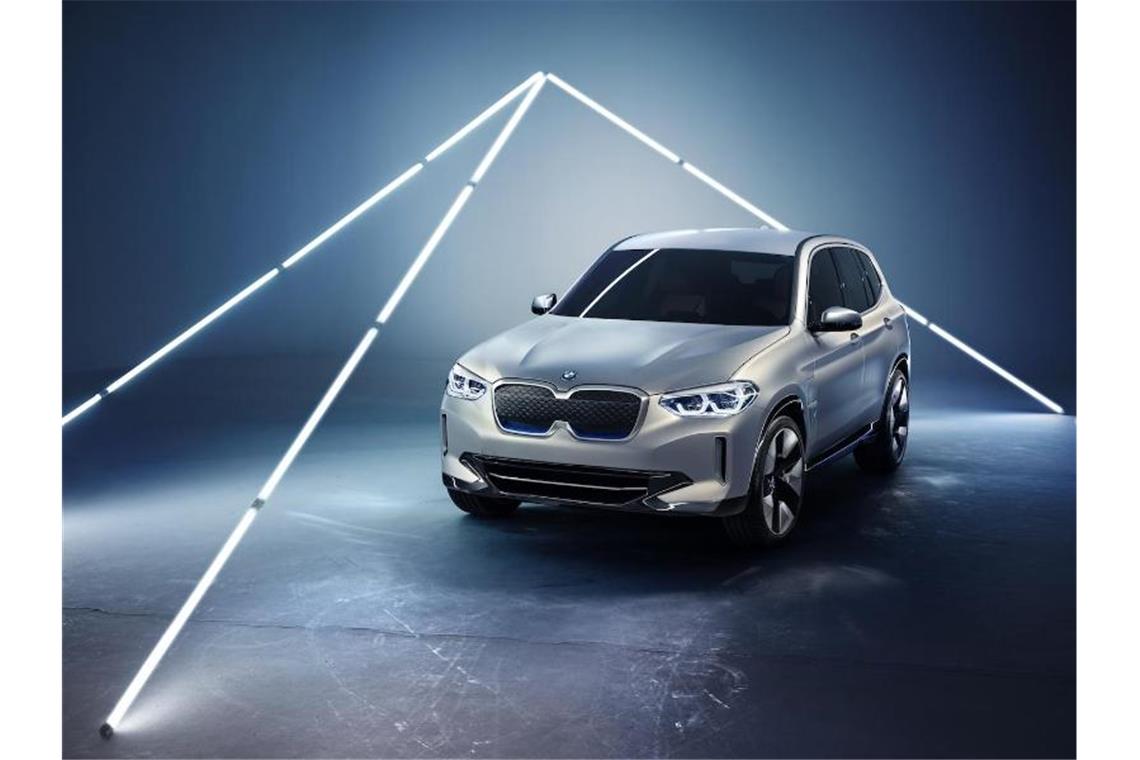 BMW plant bis 2023 mehr als zwölf rein elektrische Modelle 2020 soll im chinesischen Shenyang der vollelektrische BMW iX3 serienmäßig vom Band laufen. Foto: BMW