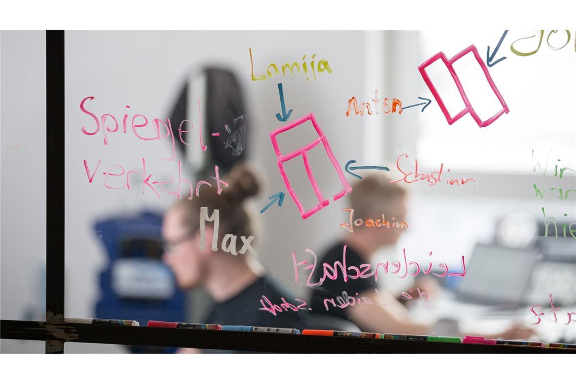 Mehr Gründer in Deutschland - und sie werden immer jünger 2024 haben sich mehr Menschen selbstständig gemacht - allerdings vor allem im Nebenerwerb. (Archivbild)