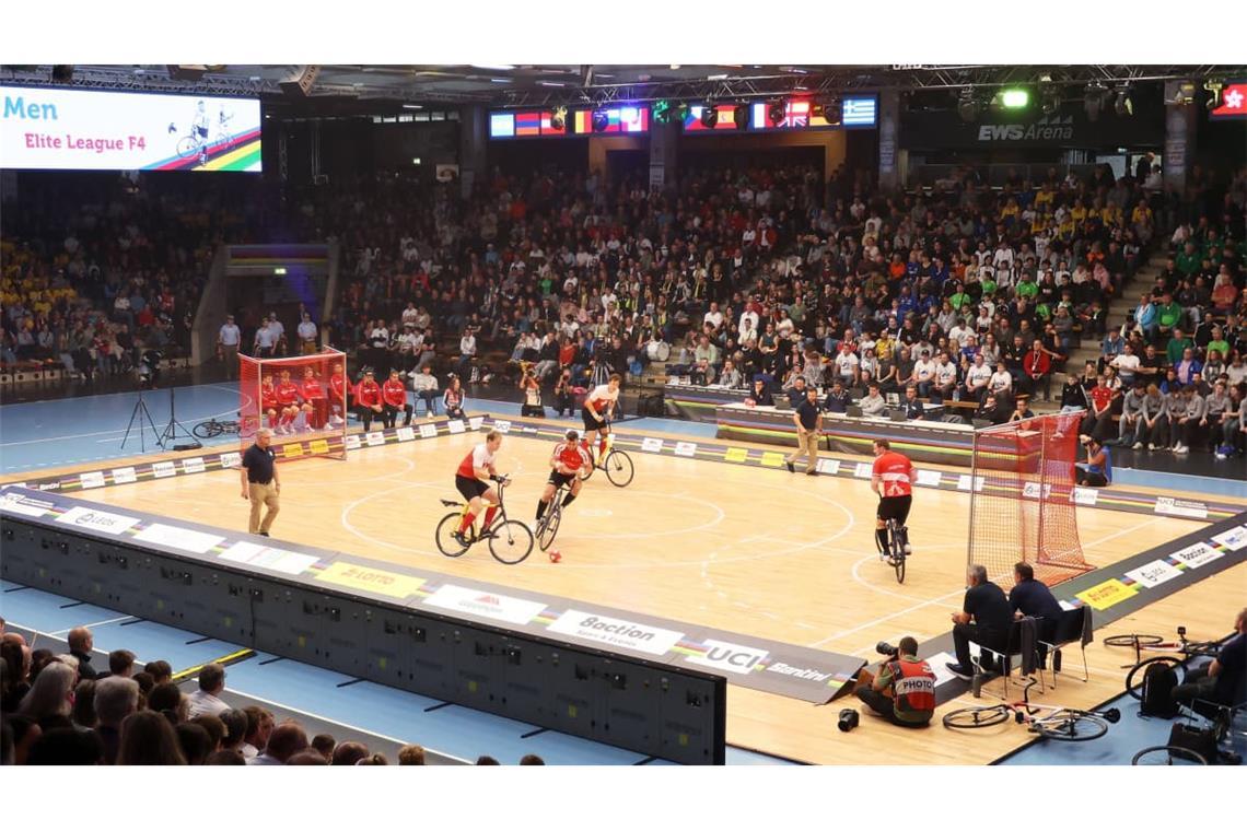 2025 fand die WM der Radballer und Kunstradfahrer in Göppingen statt, ein Jahr später trifft sich die Weltelite in der Ludwigsburger MHP-Arena.
