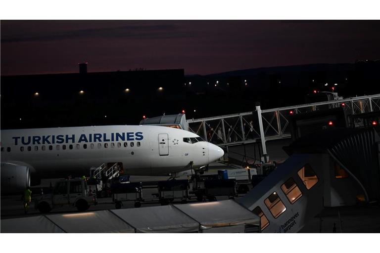 31 Afghanen sind mit dem Flugzeug in Hannover angekommen.