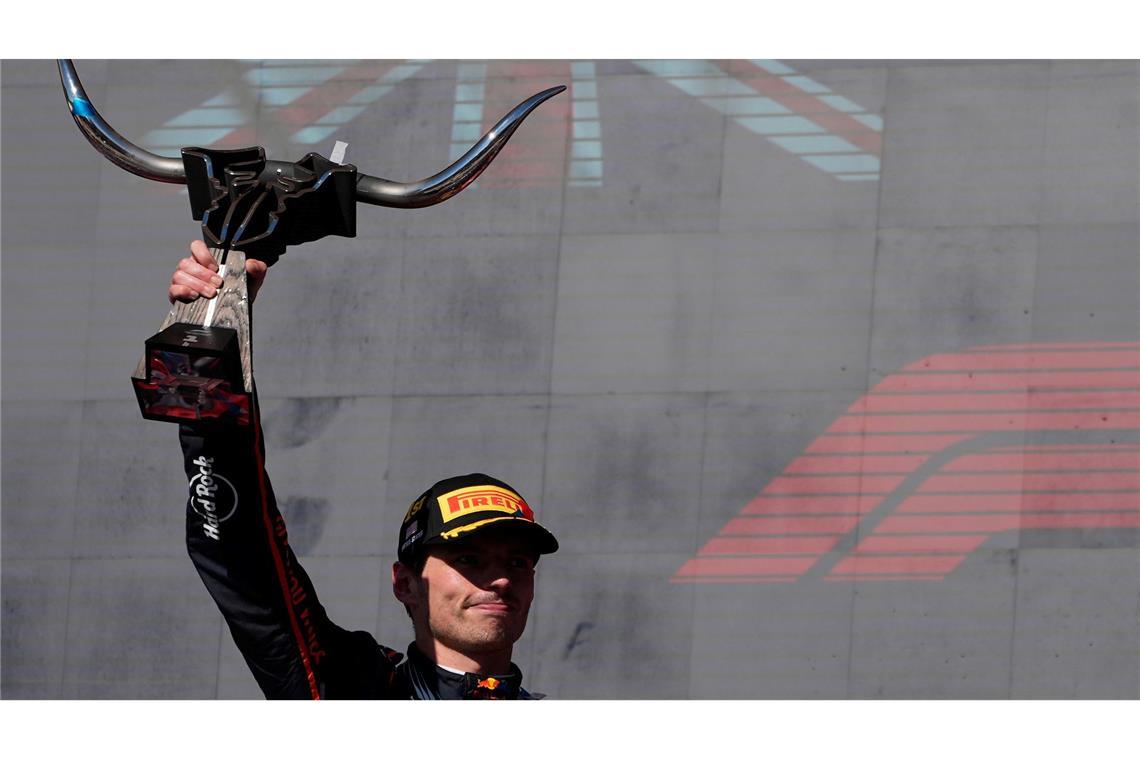 "Kannibale" Verstappen lässt auf Titelspektakel hoffen 40 Punkte fehlen Max Verstappen auf Platz eins - nur noch eine Frage der Zeit?