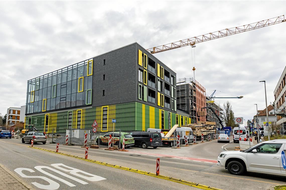 Drohender Wohnungsmangel für Senioren 48 sozial geförderte Wohnungen auf dem ehemaligen Klinikareal in Backnang werden in diesem Jahr bezugsfertig. Foto: :Alexander Becher