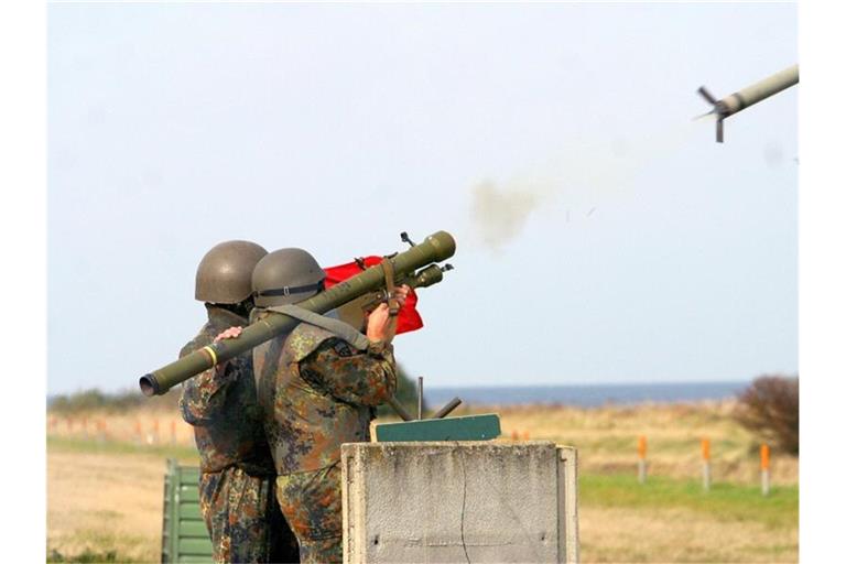 500 der ursprünglich 2700 Flugabwehrraketen vom Typ „Strela“ sind an die Ukraine geliefert worden. Foto: Bundeswehr/Michael Mandt/dpa