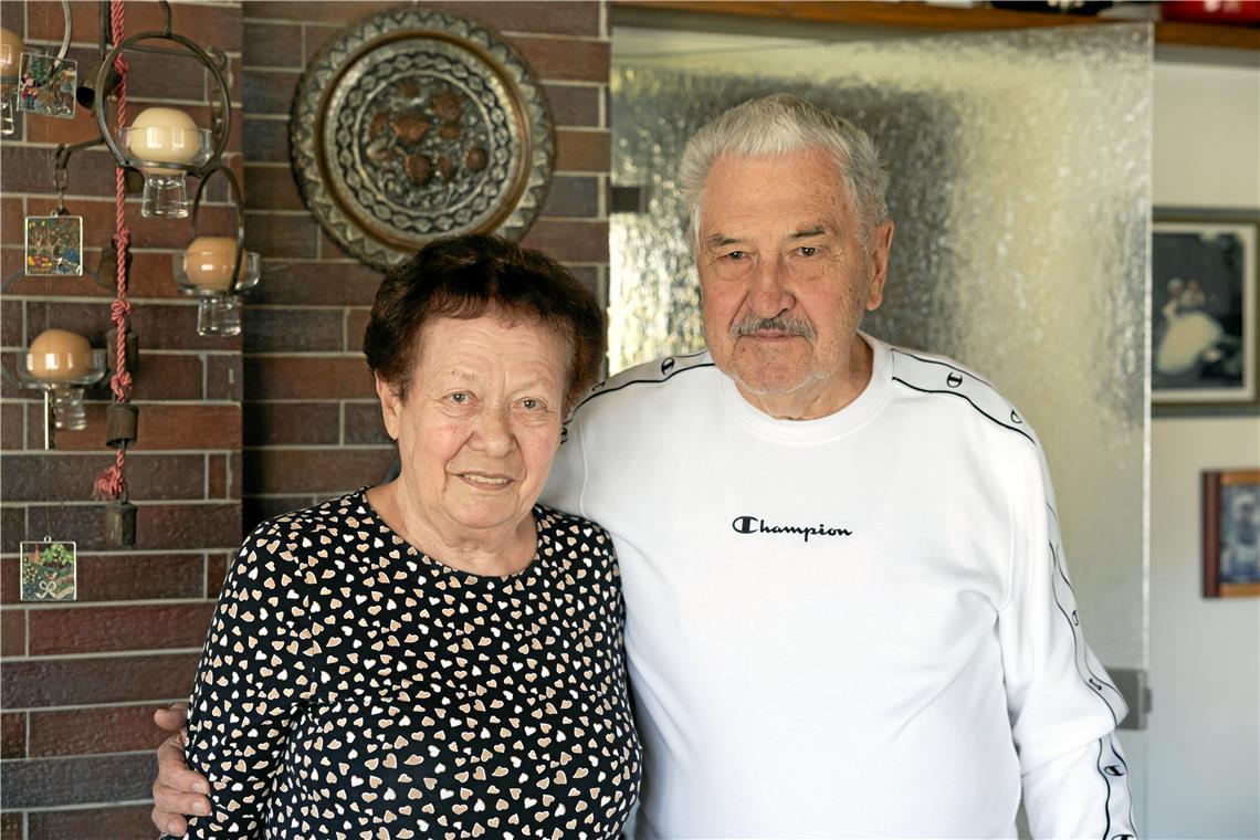 60 Jahre sind Elke Irmtraud und Eberhard Alfred Dolderer heute schon verheiratet. Foto: Alexander Becher