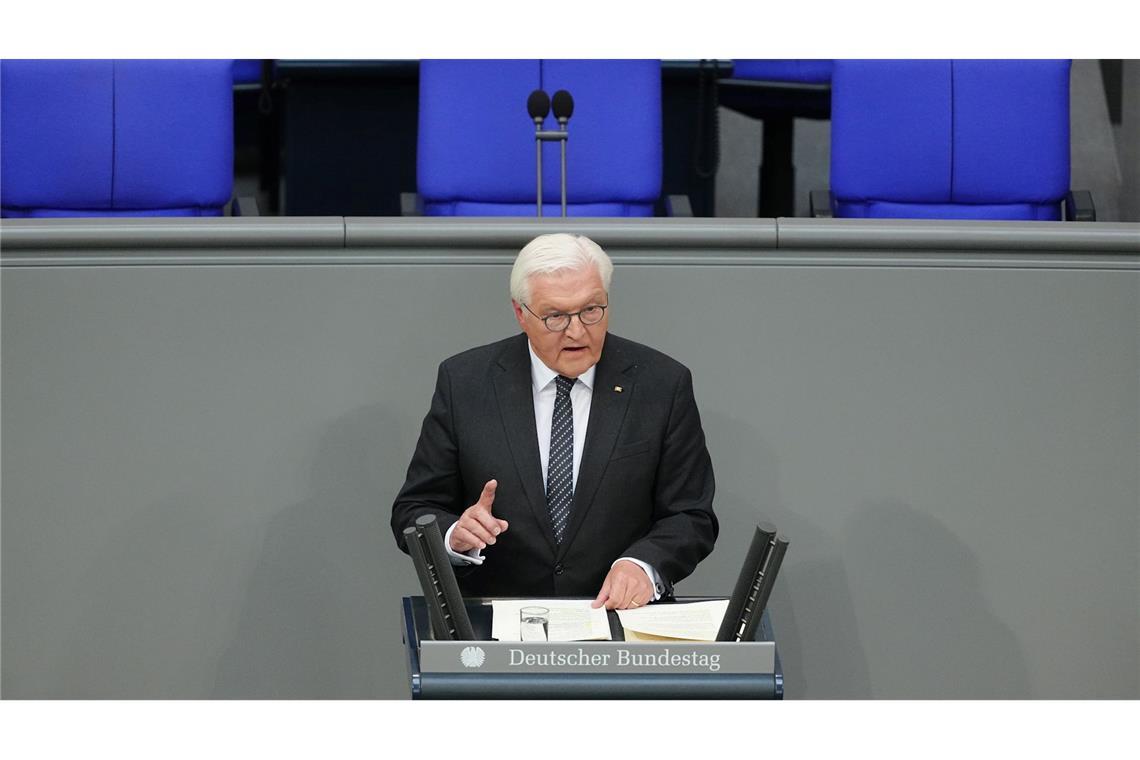 Steinmeier fordert Festhalten an Lehren aus der NS-Diktatur 80 Jahre nach Kriegsende: Bundespräsident Steinmeier ruft zum Festhalten an den Lehren aus der NS-Diktatur auf.