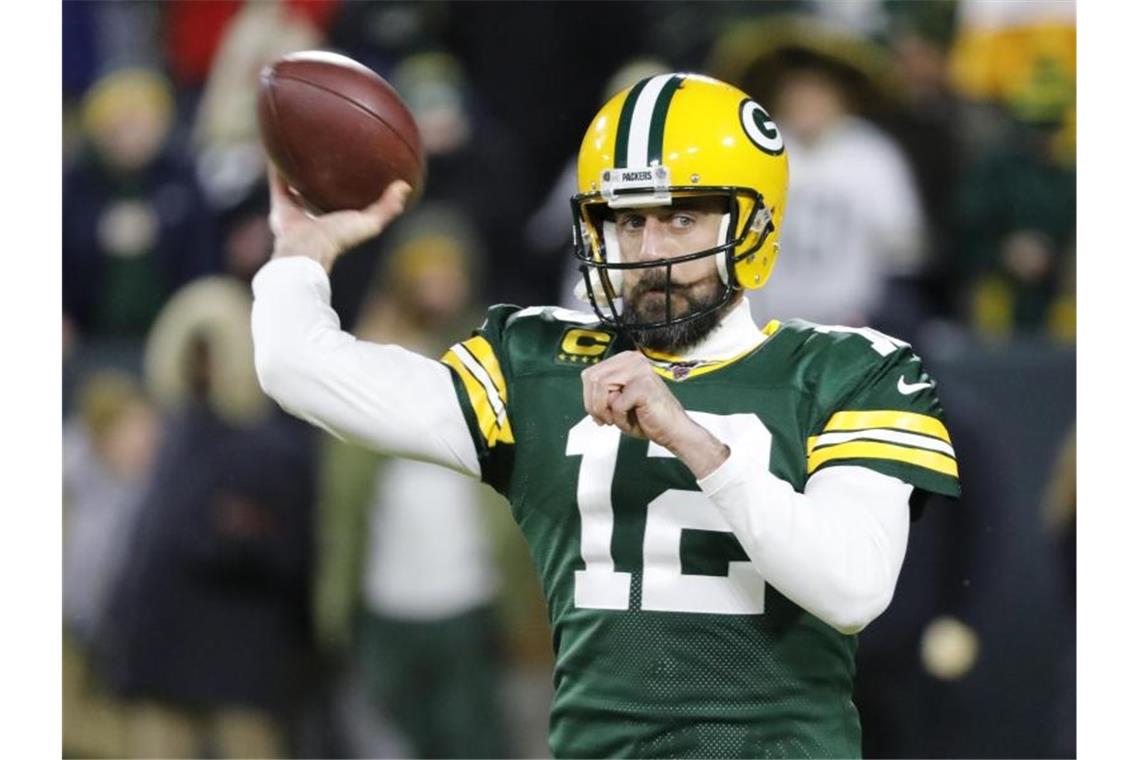 Aaron Rodgers spielt mit den Green Bay Packers bei den San Francisco 49ers. Foto: Mike Roemer/AP/dpa