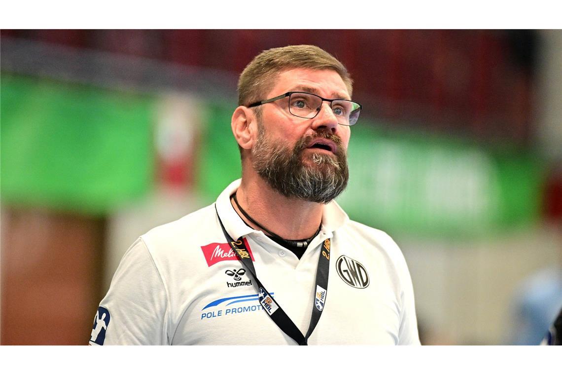 Aaron Ziercke (TSV GWD Minden, 53 Jahre alt): Ziercke war selbst jahrelang Rückraumspieler in der Bundesliga und lief für Topclubs wie Kiel und Flensburg auf. Anfang 2024 übernahm er GWD Minden und führte den Traditionsklub zurück ins Oberhaus. Mit einem Vertrag bis 2027 soll er nun dafür sorgen, dass der Aufsteiger in der Bundesliga Fuß fasst.