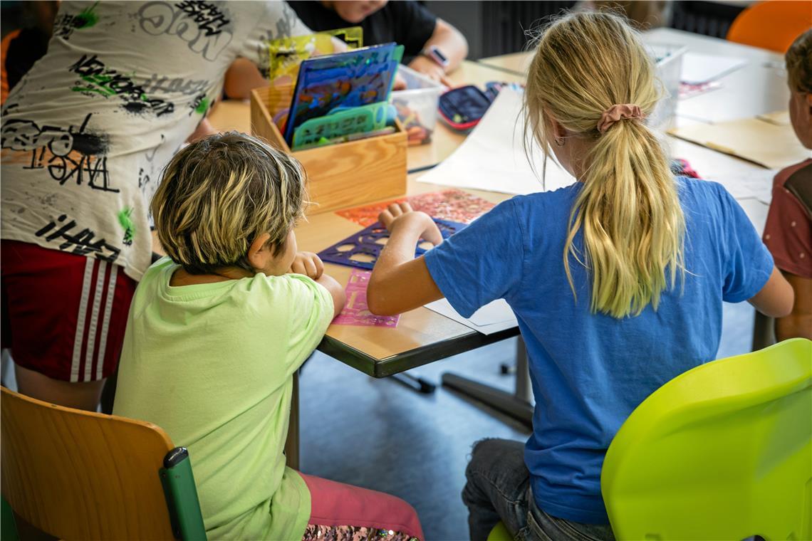 Ab dem neuen Schuljahr haben Erstklässler einen Rechtsanspruch auf Ganztagsbetreuung. An vielen Grundschulen im Raum Backnang, so wie hier in Sulzbach, ist ein entsprechendes Angebot aber schon vorhanden und muss bloß noch angepasst werden. Archivfoto: Alexander Becher