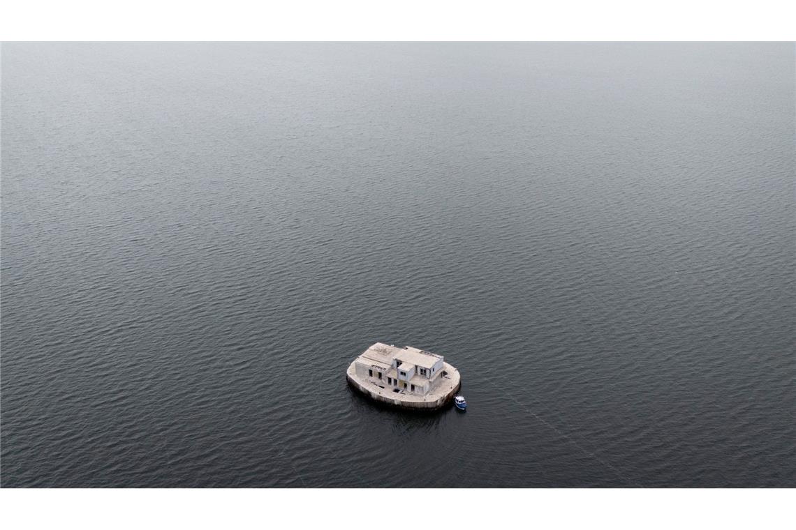 Abgelegen und nur über den Seeweg erreichbar - was mit der Insel passiert, entscheidet der Käufer.