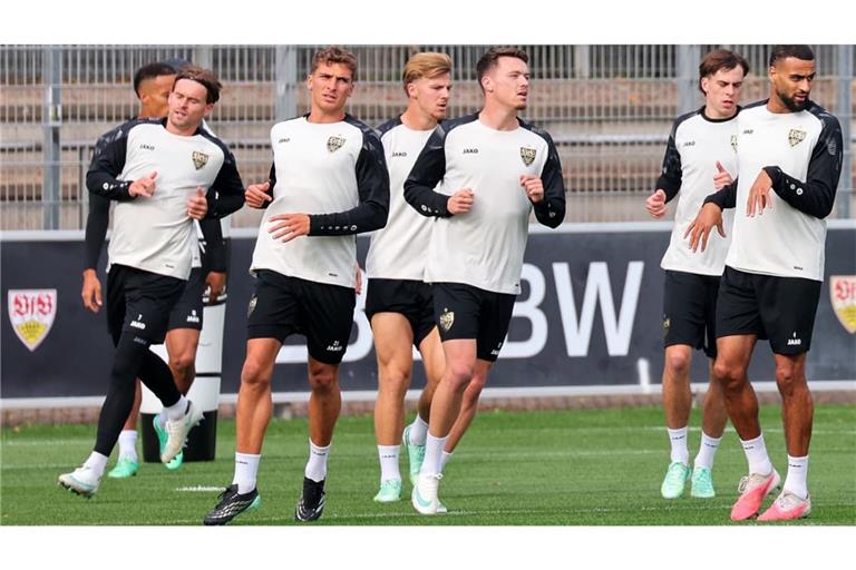 Abschlusstraining läuft – Mittelstädt (links) wieder auf dem Platz.