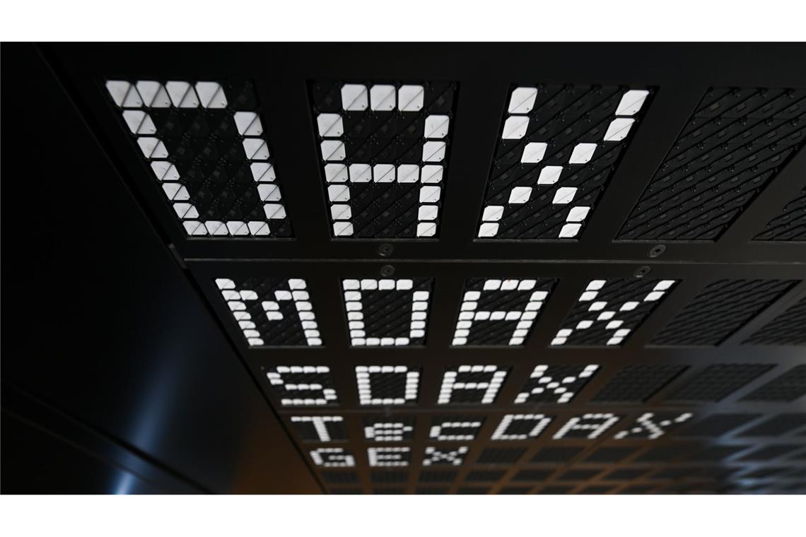 Kann man an Fronleichnam Aktien verkaufen? Abwärtsrisiken für Dax & Co?