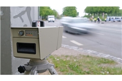 Achtung, aller Orten werden die Radarfallen wieder aufgestellt und scharf geschaltet.