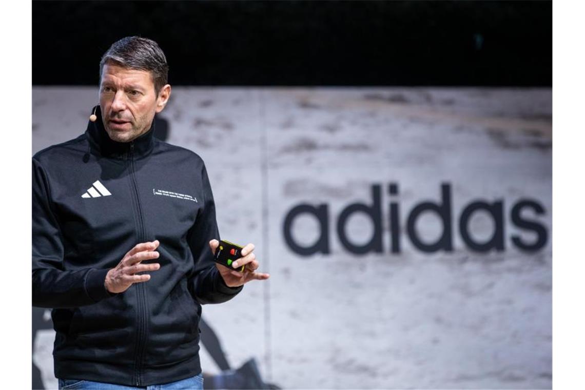 Adidas-Chef Kasper Rorsted übernehme übergangsweise Parkins Aufgaben. Foto: Daniel Karmann/dpa