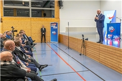 AfD-Spitzenkandidat Markus Frohnmaier hofft, der nächste Ministerpräsident Baden-Württembergs zu werden. Fotos: Dietmar van der Linden