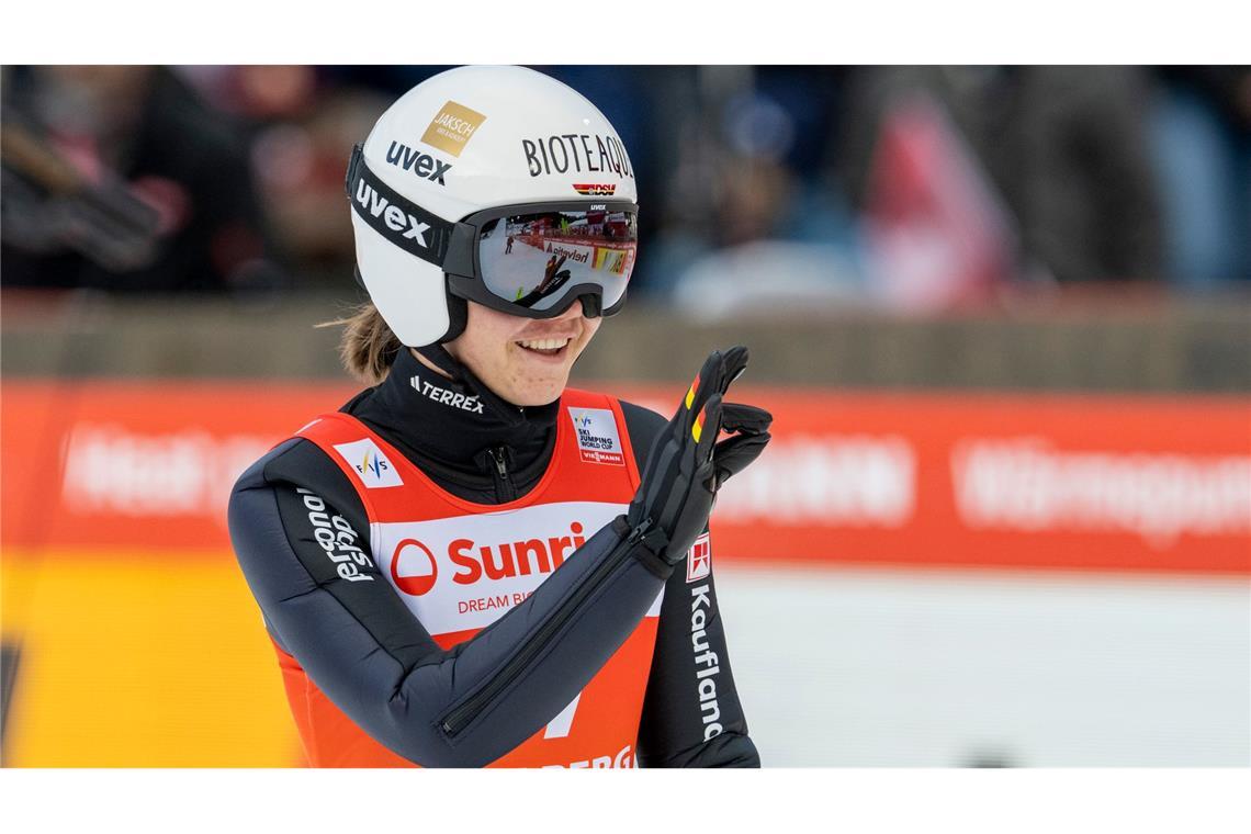 Agnes Reisch sieht noch viel Potenzial beim Zuschauerzuspruch im Frauen-Skispringen.