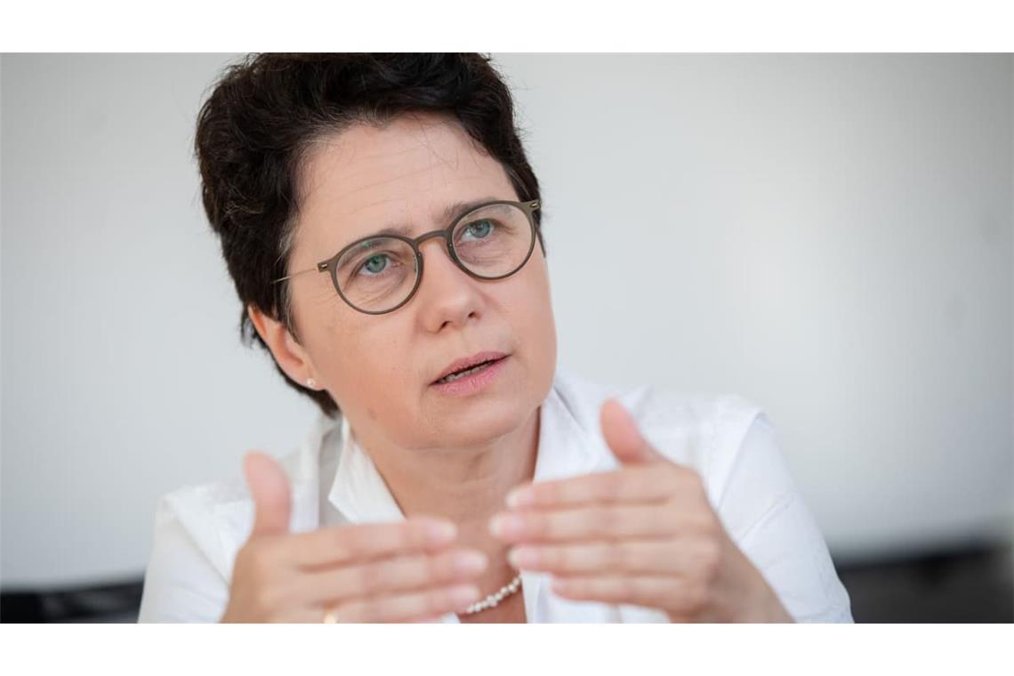 Agrarministerin Marion Gentges (CDU) hatte zuletzt einen Abschuss in Aussicht gestellt, falls die Abschreckung misslingt. (Archivbild)