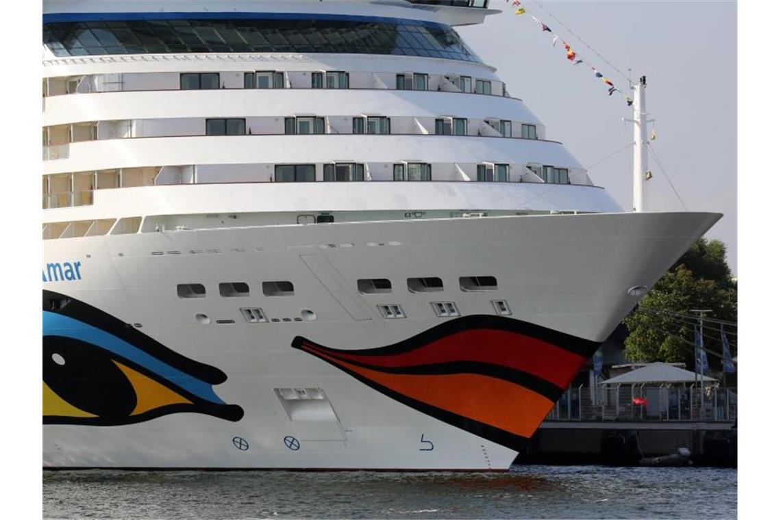 Studienfahrt mit Kreuzfahrtschiff sorgt für heftige Debatten Aida-Flotte: Die Abschlussfahrt von Schülern eines Frankfurter Gymnasiums mit einem Kreuzfahrtschiff sorgt für Diskussionen. Foto: Bernd Wüstneck