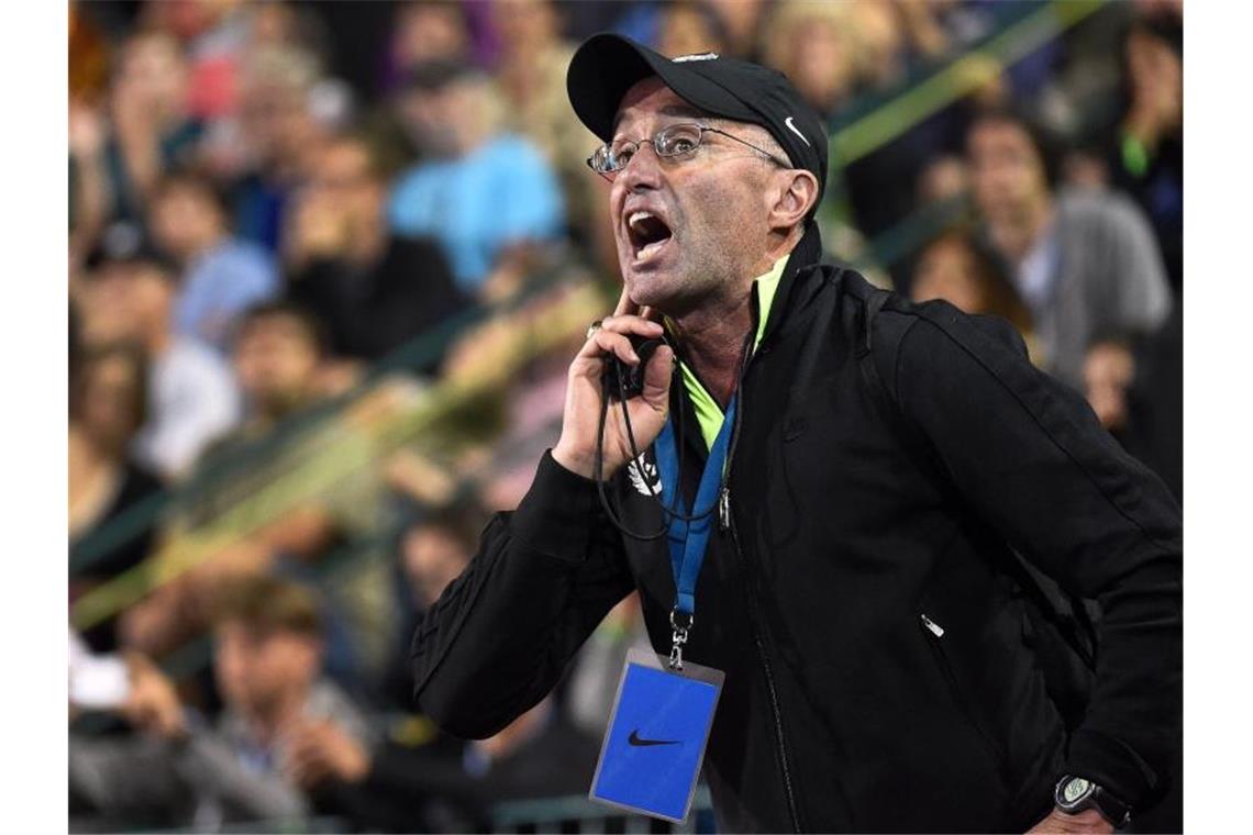 Vor Klosterhalfens WM-Start: Cheftrainer Salazar gesperrt Alberto Salazar ist der Cheftrainer des Nike Oregon Projects. Foto: Steve Dykes/epa/dpa