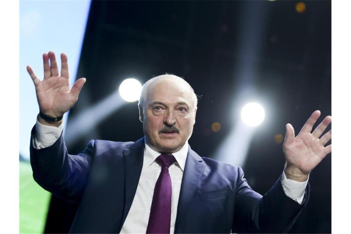 Mehr als 300 Festnahmen bei Frauen-Protest gegen Lukaschenko