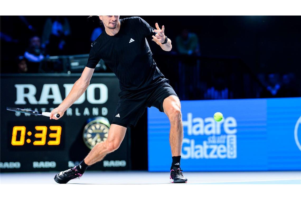 Zverev im Finale von Wien - jetzt gegen Sinner Alexander Zverev fordert im Finale von Wien Jannik Sinner.