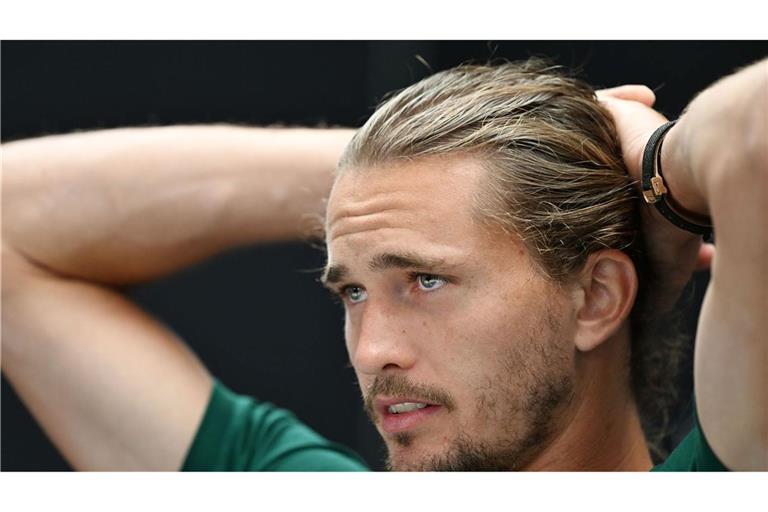Alexander Zverev geht nach seinem French-Open-Sieg die Titeljagd in Wimbledon an.(Archivbild)