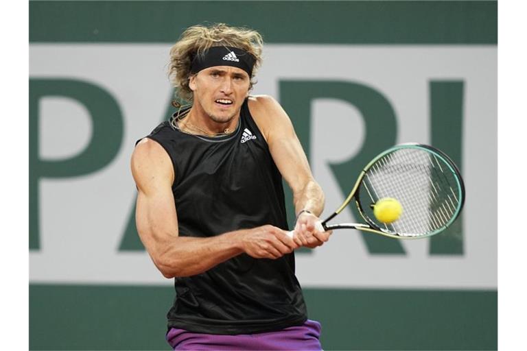 Alexander Zverev hat bei den French Open das Viertelfinale erreicht. Foto: Michel Euler/AP/dpa