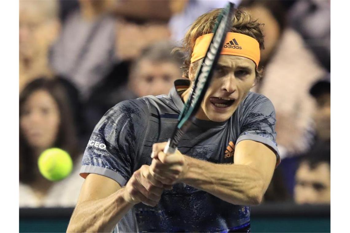 Alexander Zverev sagt für Stuttgarter Tennis-Turnier 2020 zu Alexander Zverev in Aktion. Foto: Michel Euler/AP/dpa/Archiv