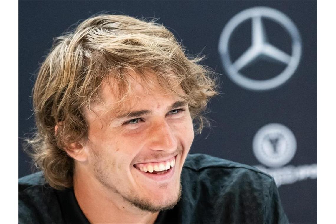 Trainer-Legende Bollettieri kritisiert Tennisprofi Zverev Alexander Zverev nimmt an einer Pressekonferenz teil. Foto: Silas Stein