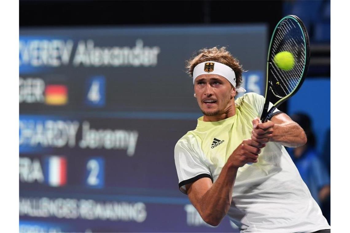 Alexander Zverev setzte sich souverän gegen Jeremy Chardy durch. Foto: Swen Pförtner/dpa