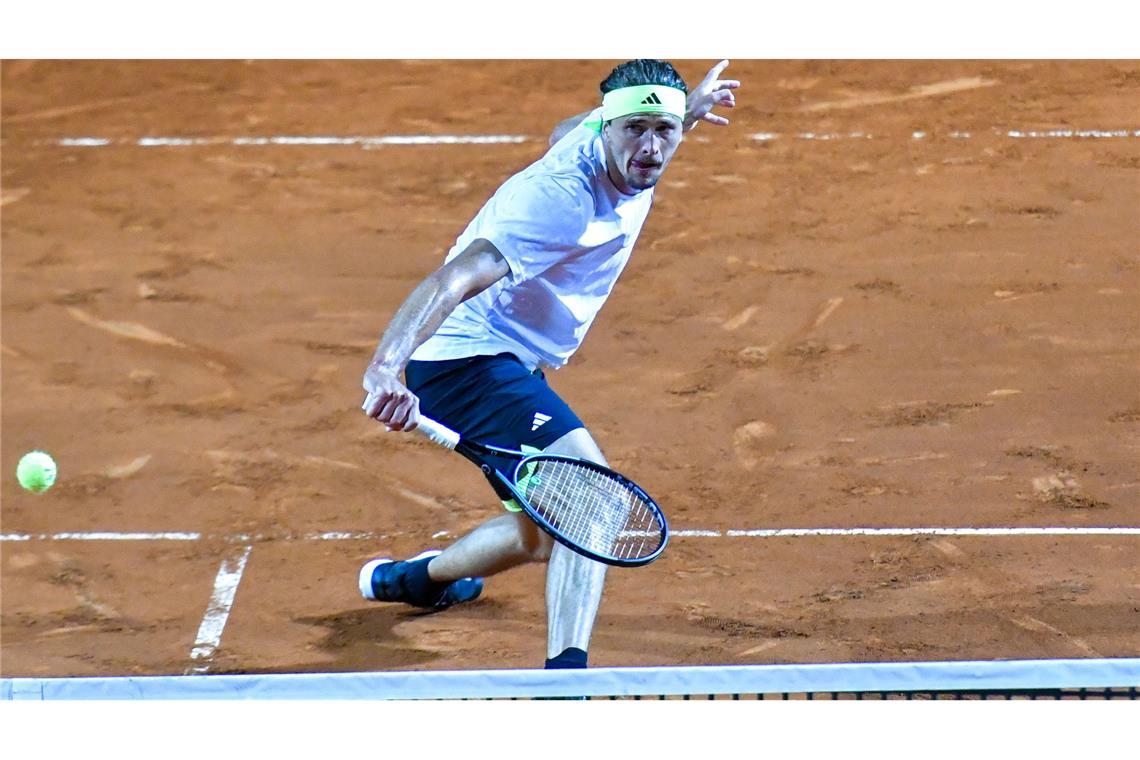 Zverev in Rom mühelos im Achtelfinale Alexander Zverev steht beim Turnier in Rom im Achtelfinale.