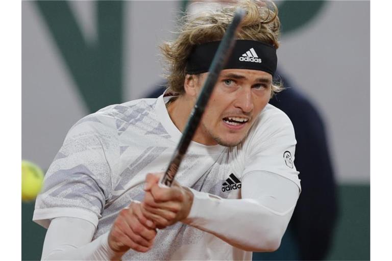 Alexander Zverev will in Paris den nächsten Schritt machen. Foto: Christophe Ena/AP/dpa